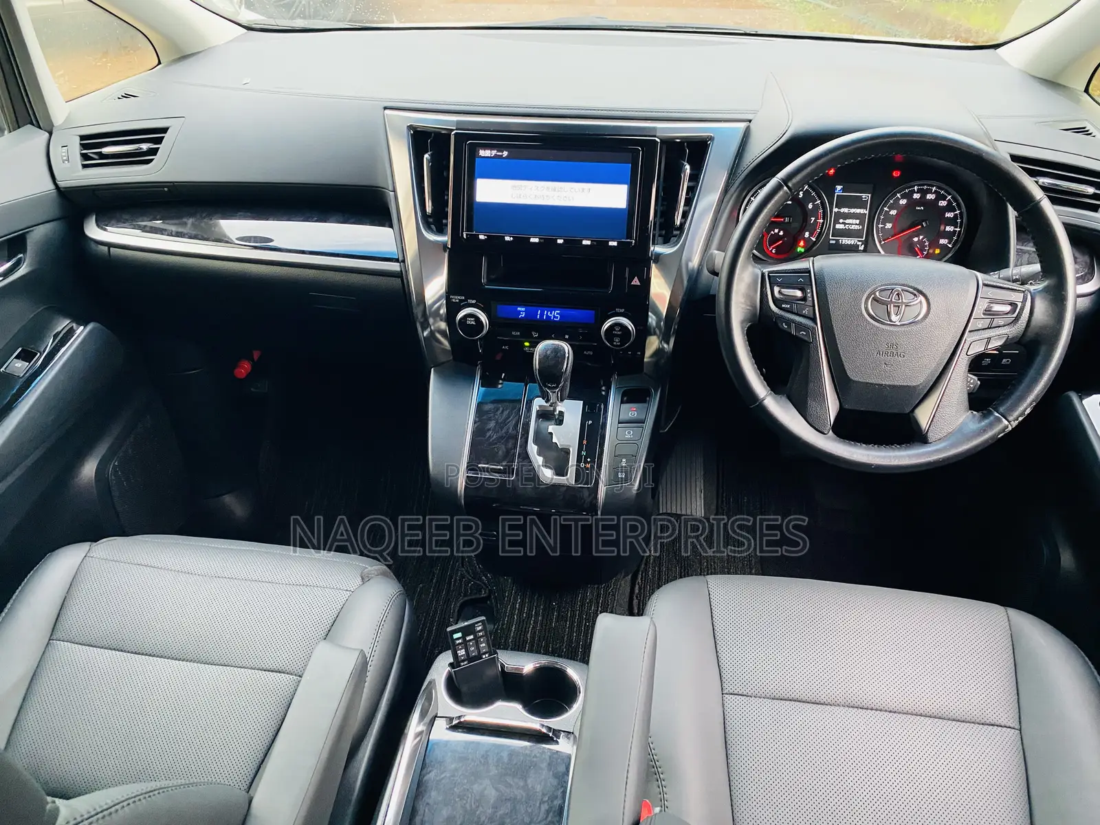 Toyota Vellfire 2019 White