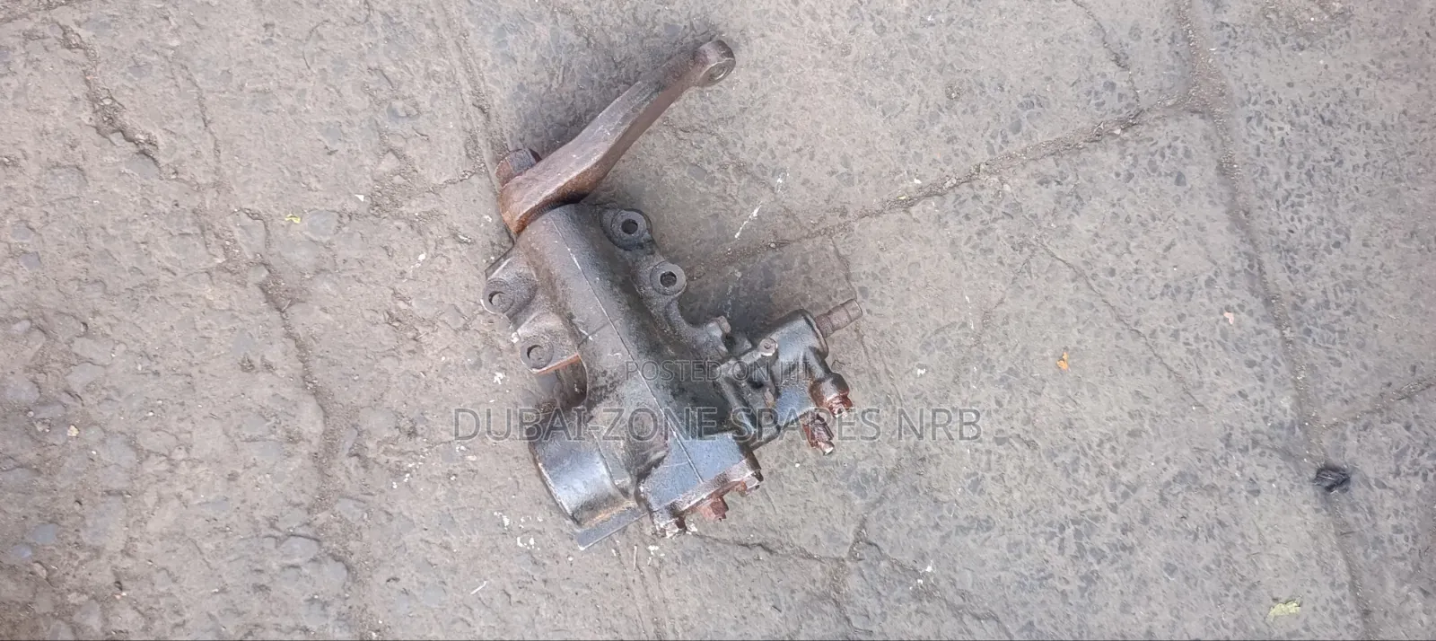Steering Box Land Cruiser J79.