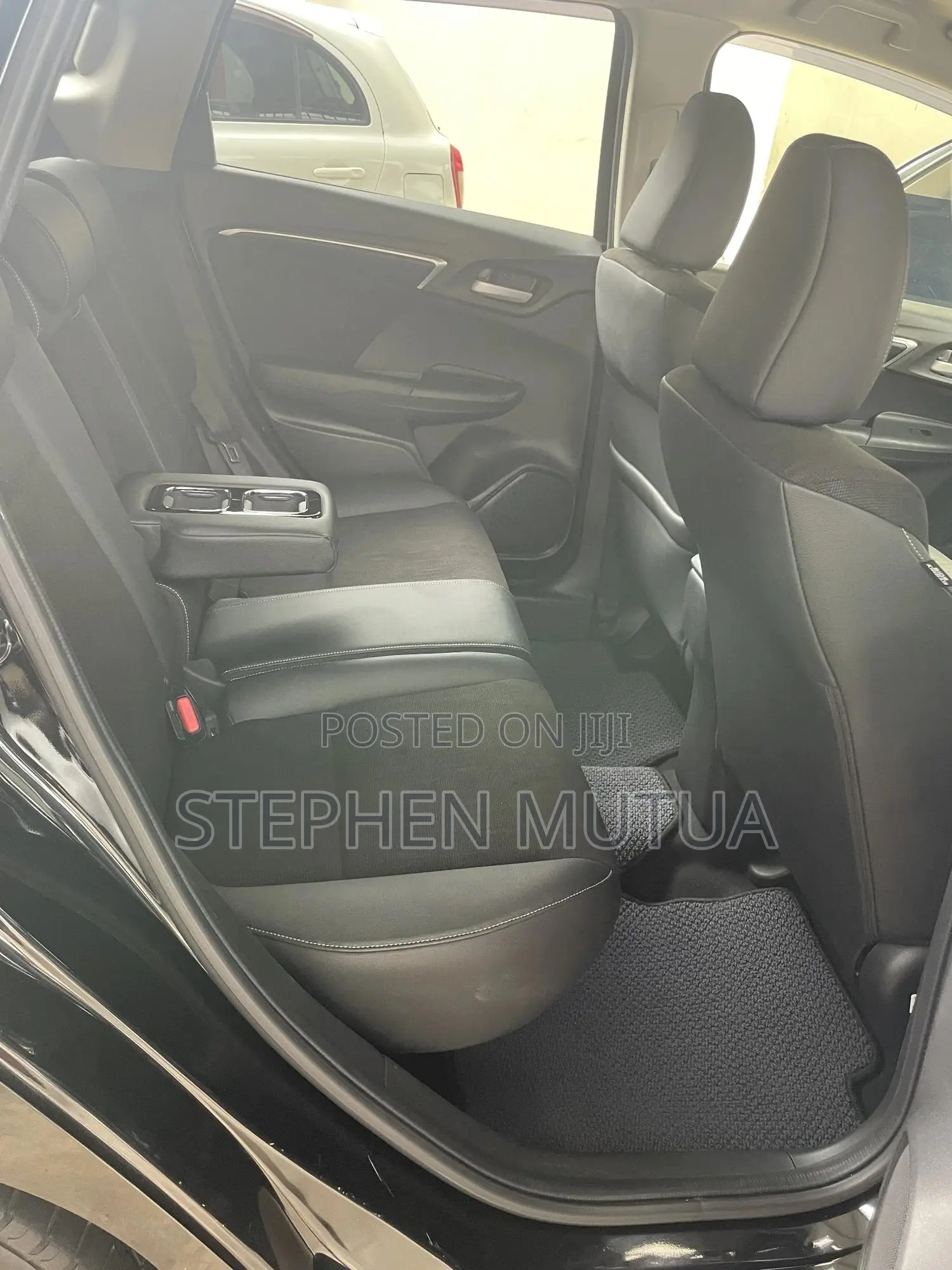 Honda Fit Shuttle 1.5 Hybrid 2WD 2020 Black
