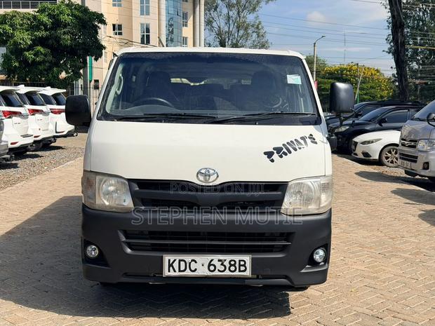 Toyota Grand HiAce 2014 White