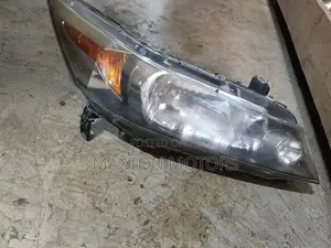 Honda Stream Headlight Rn6,Rn7