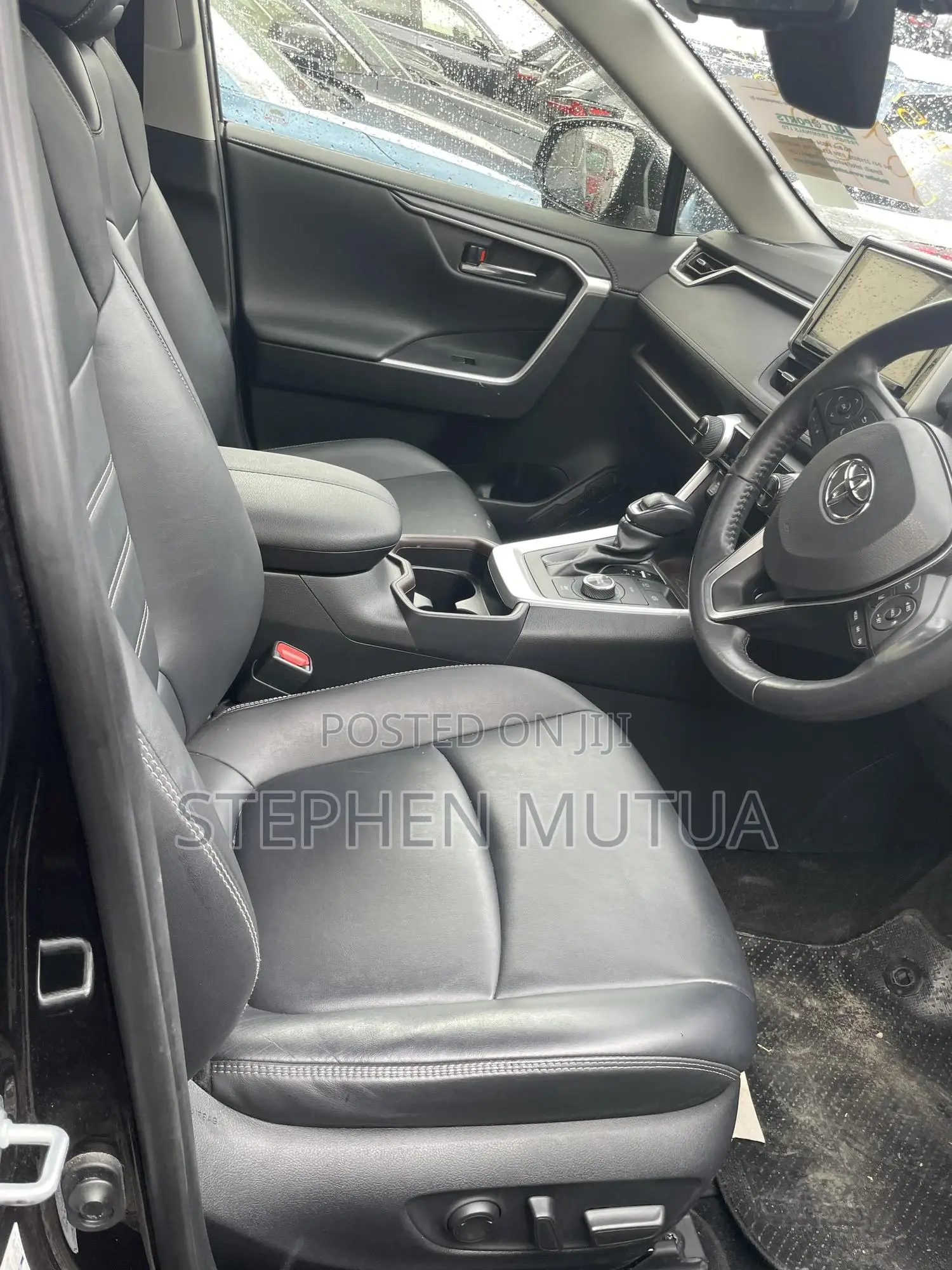 Toyota RAV4 Hybrid 2019 Black