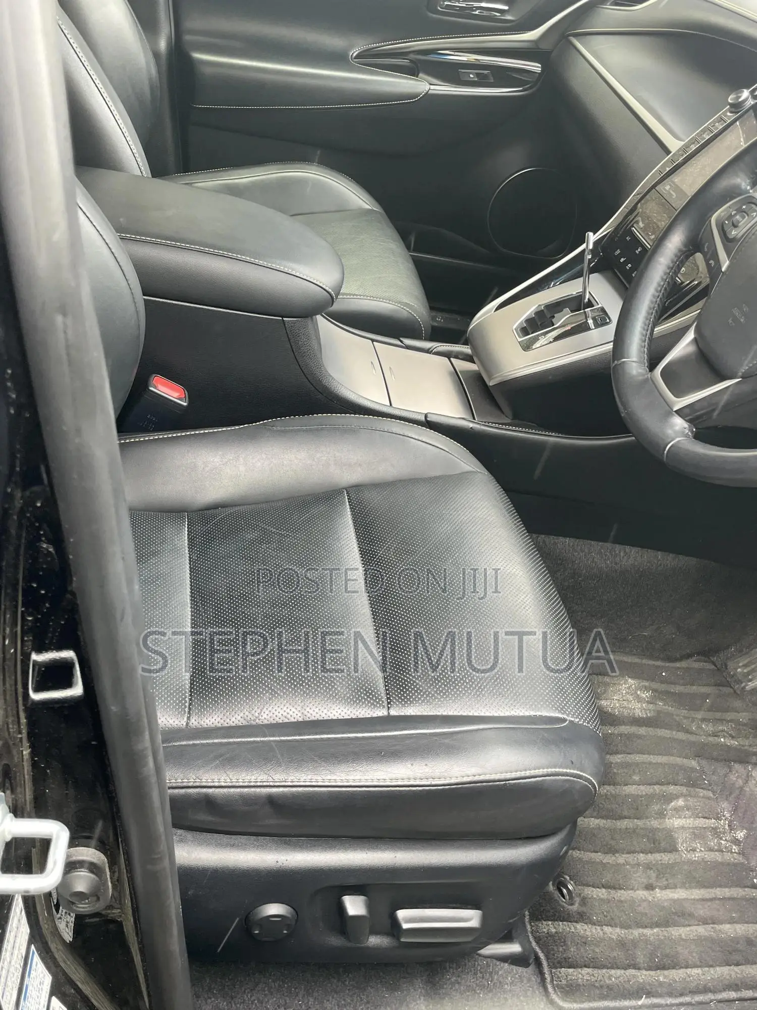 Toyota Harrier 2.5 Hybrid 4WD 2019 Black