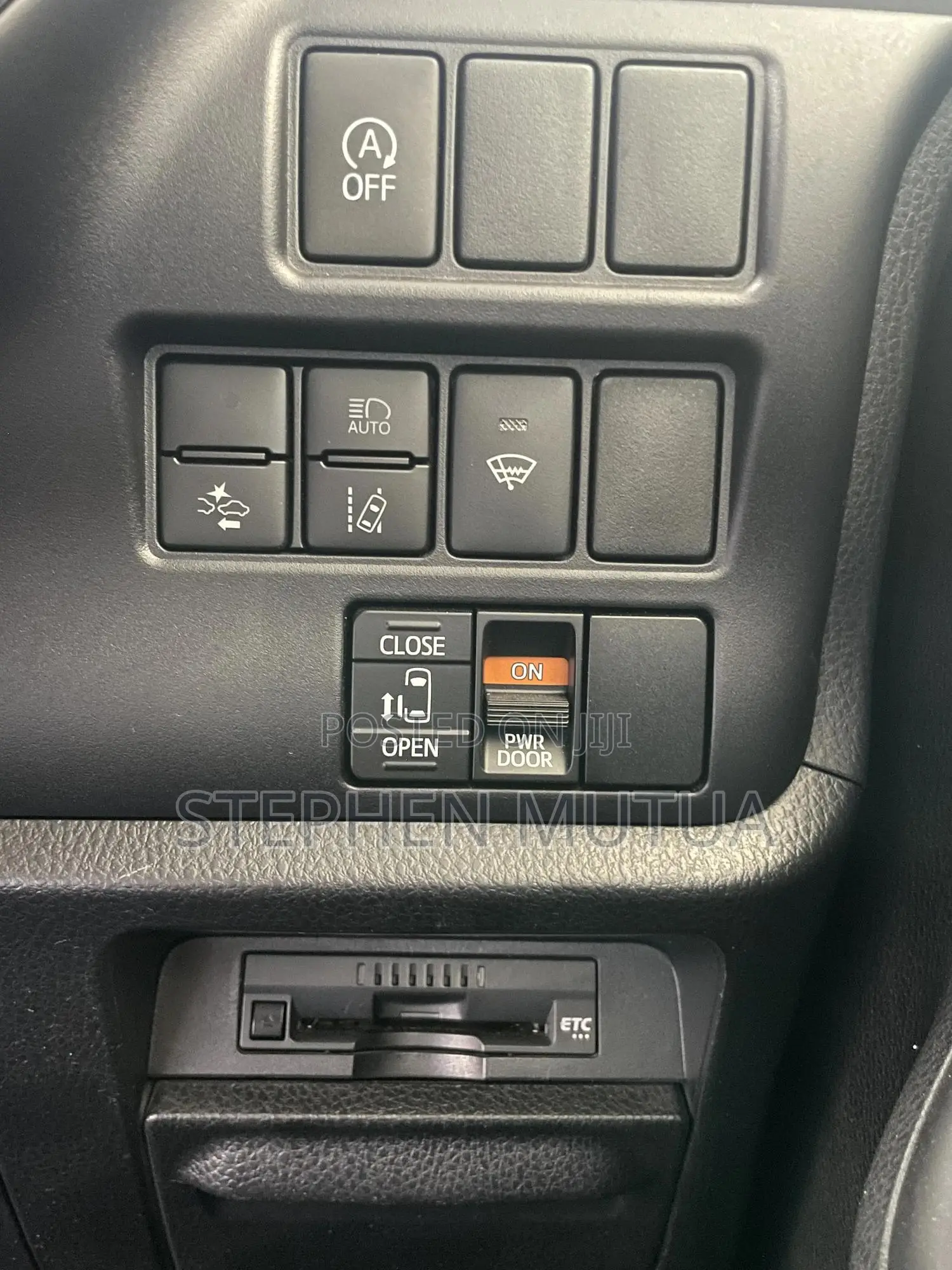 Toyota Noah 2.0 FWD (7 Seater) 2020 Silver