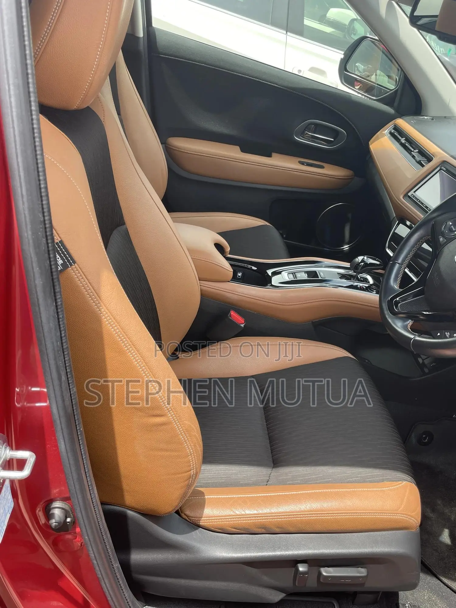 Honda Vezel 1.5 Hybrid 2WD 2020 Red