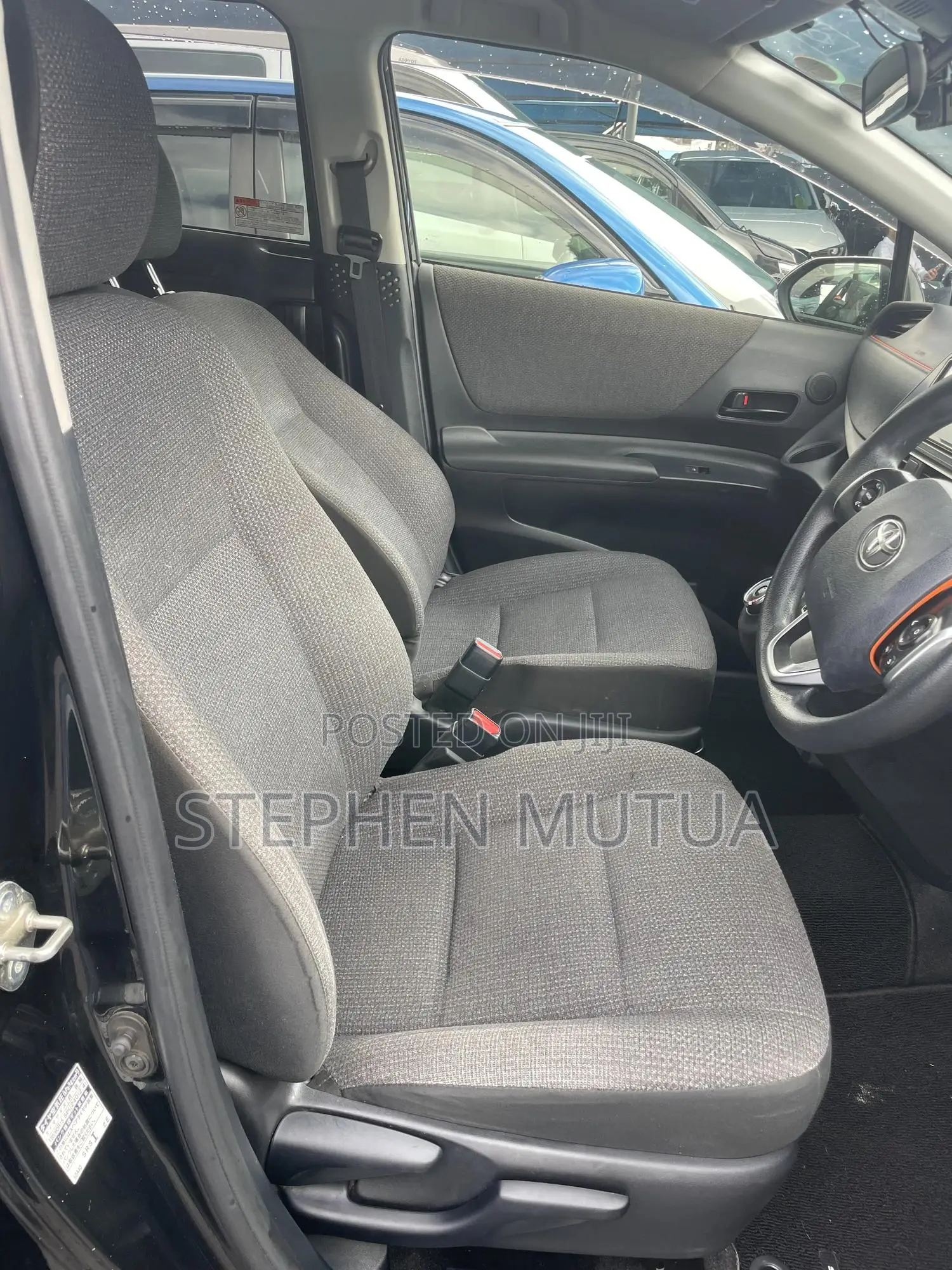Toyota Sienta 1.5 FWD 2020 Black
