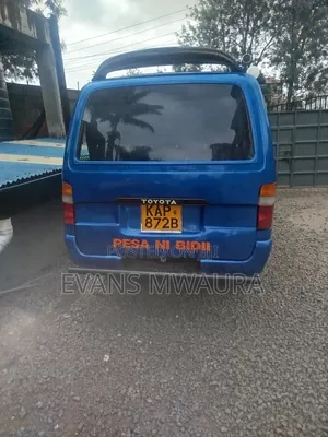 Toyota Grand HiAce 1991 White