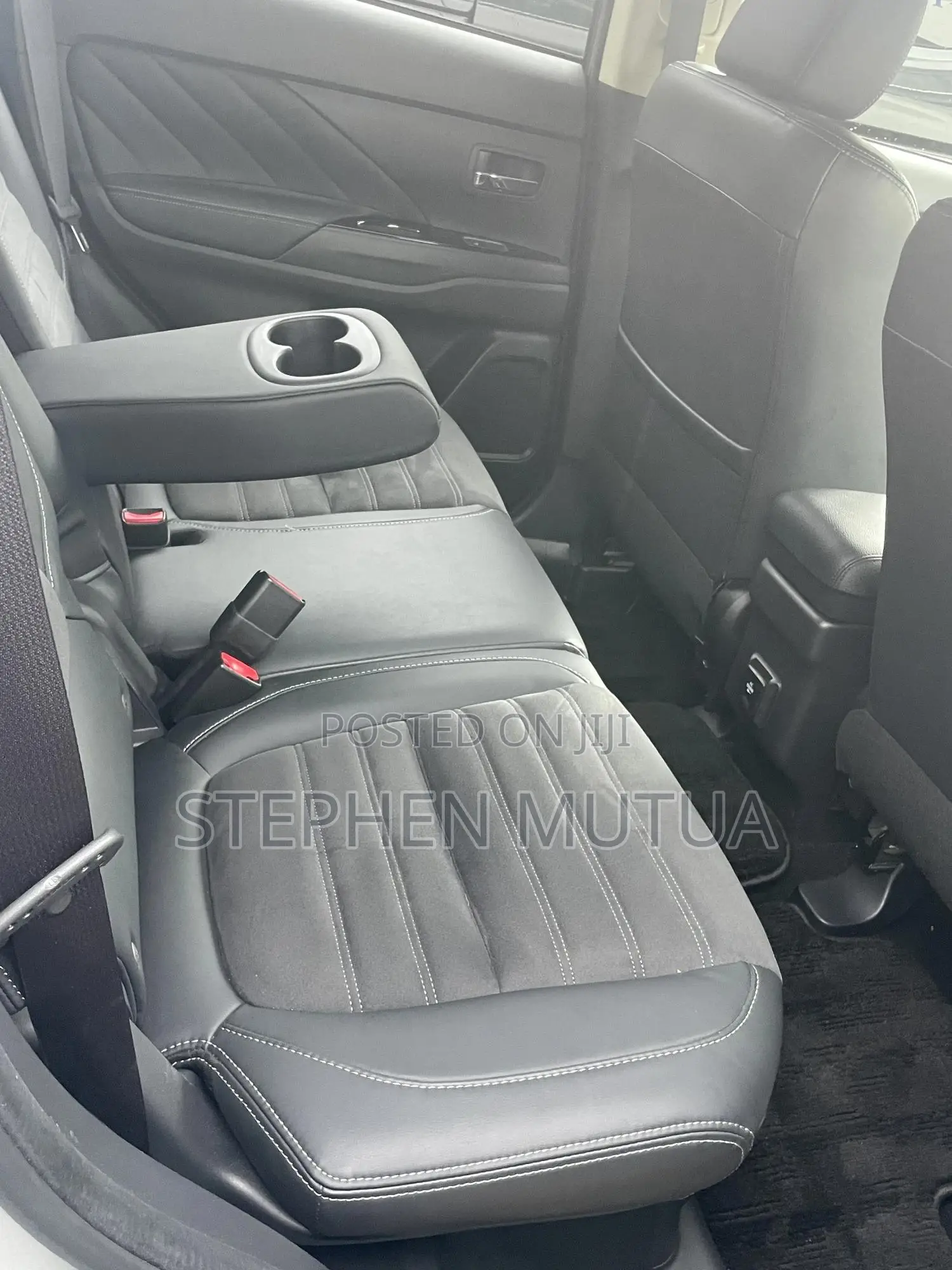 Mitsubishi Outlander 2.0 PHEV AWD 2018 Silver