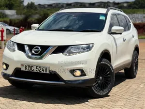 Nissan X-Trail 2.0 Petrol AWD 2014 White