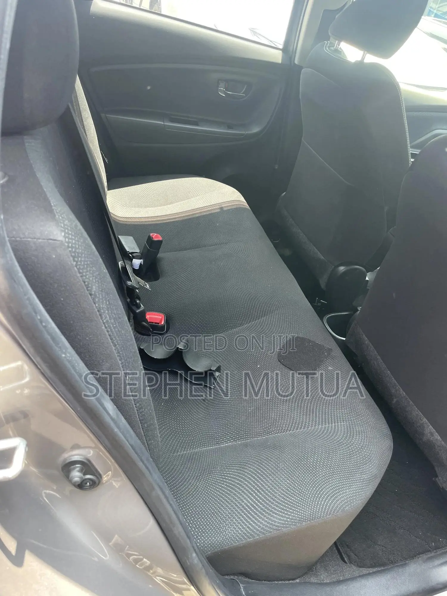 Toyota Vitz 1.3 FWD 5dr 2019 Brown