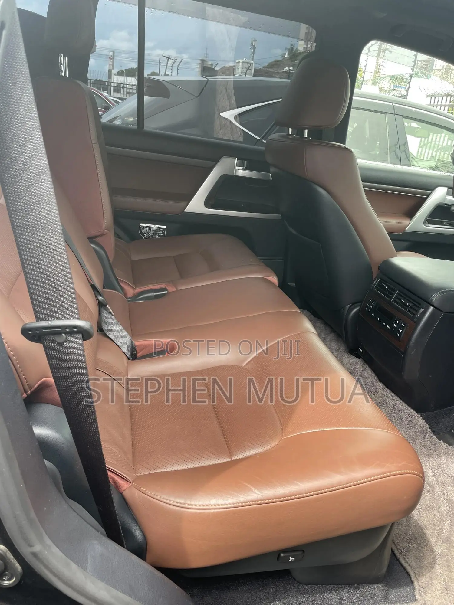 Toyota Land Cruiser 4.6 V8 ZX 2018 Black