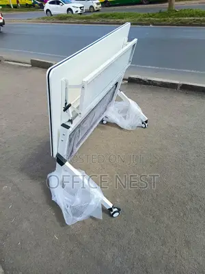 Folding Training Table