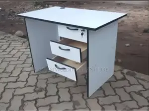 0.9m White and Black Wooden Office Desk