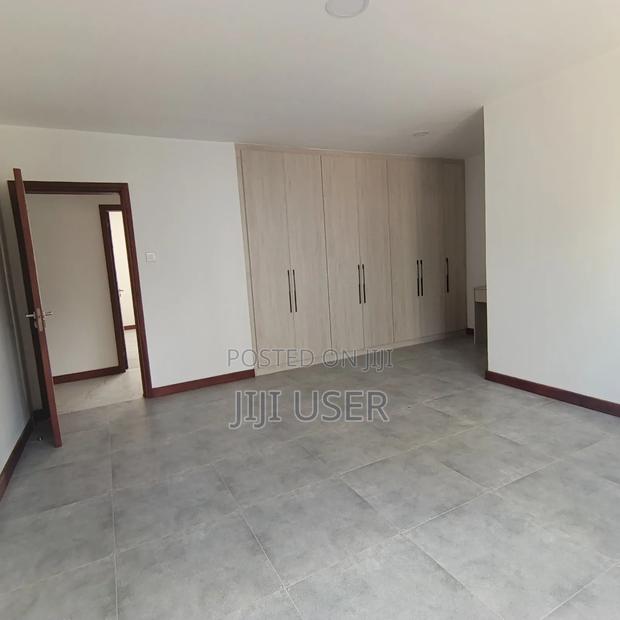 3bdrm Apartment in Parklands for rent - thumbnail 4