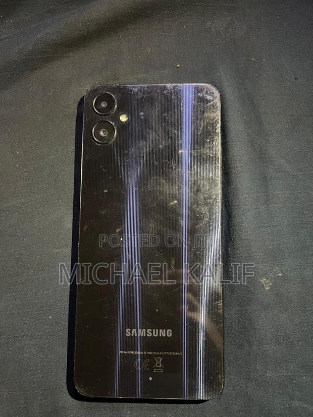 Samsung Galaxy A05 64 GB Blue - thumbnail 4