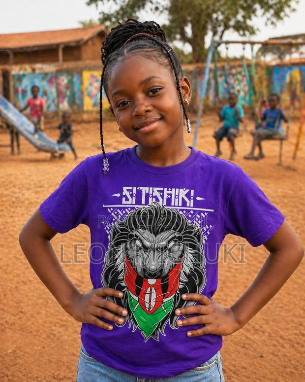 Sitishiki Kenyan Theme T-Shirt - thumbnail 5