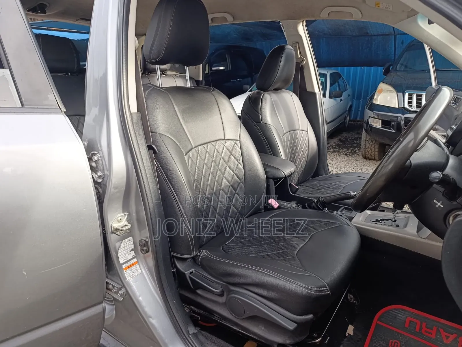 Subaru Forester 2010 Silver