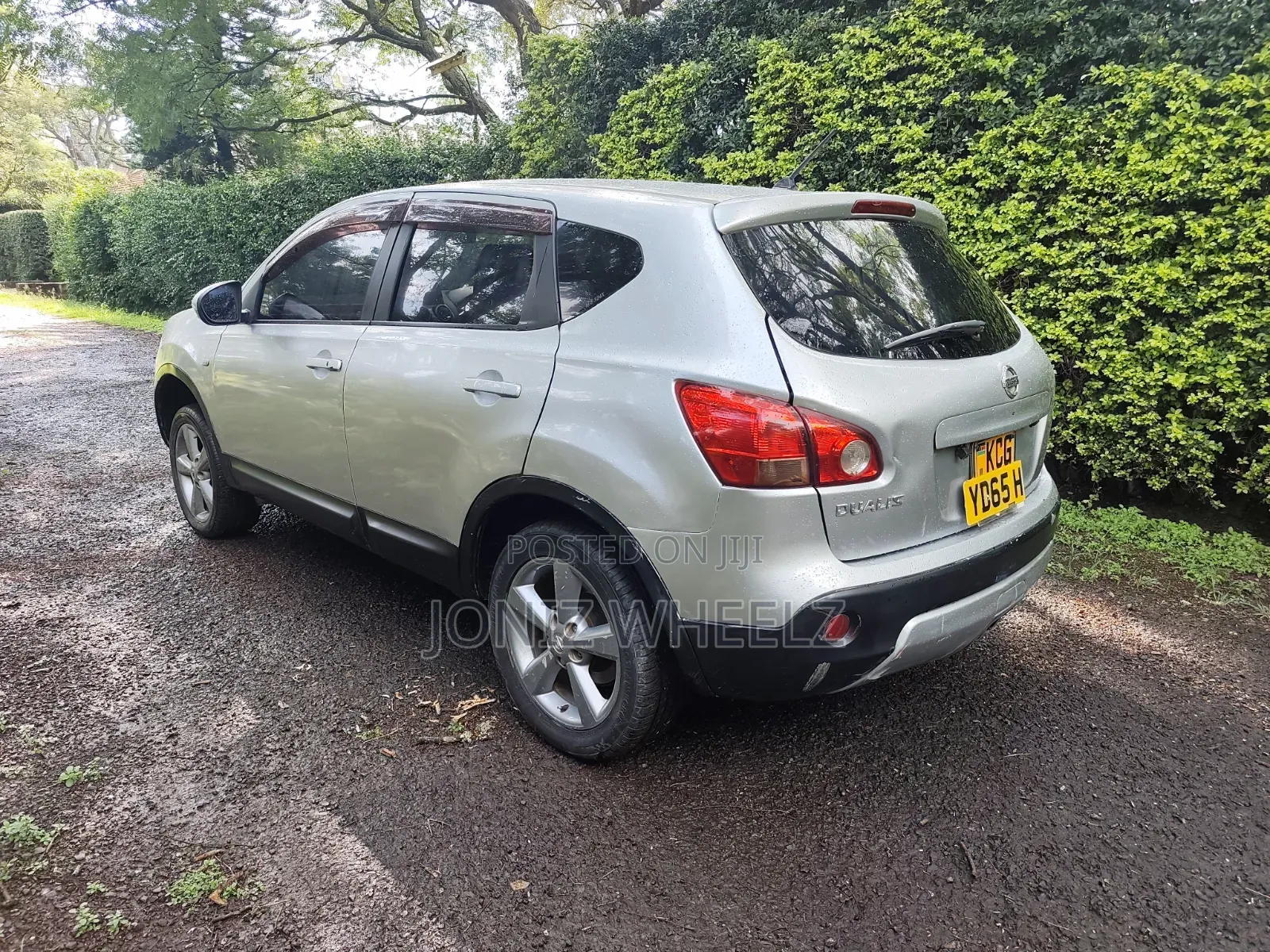 Nissan Dualis 2012 Silver