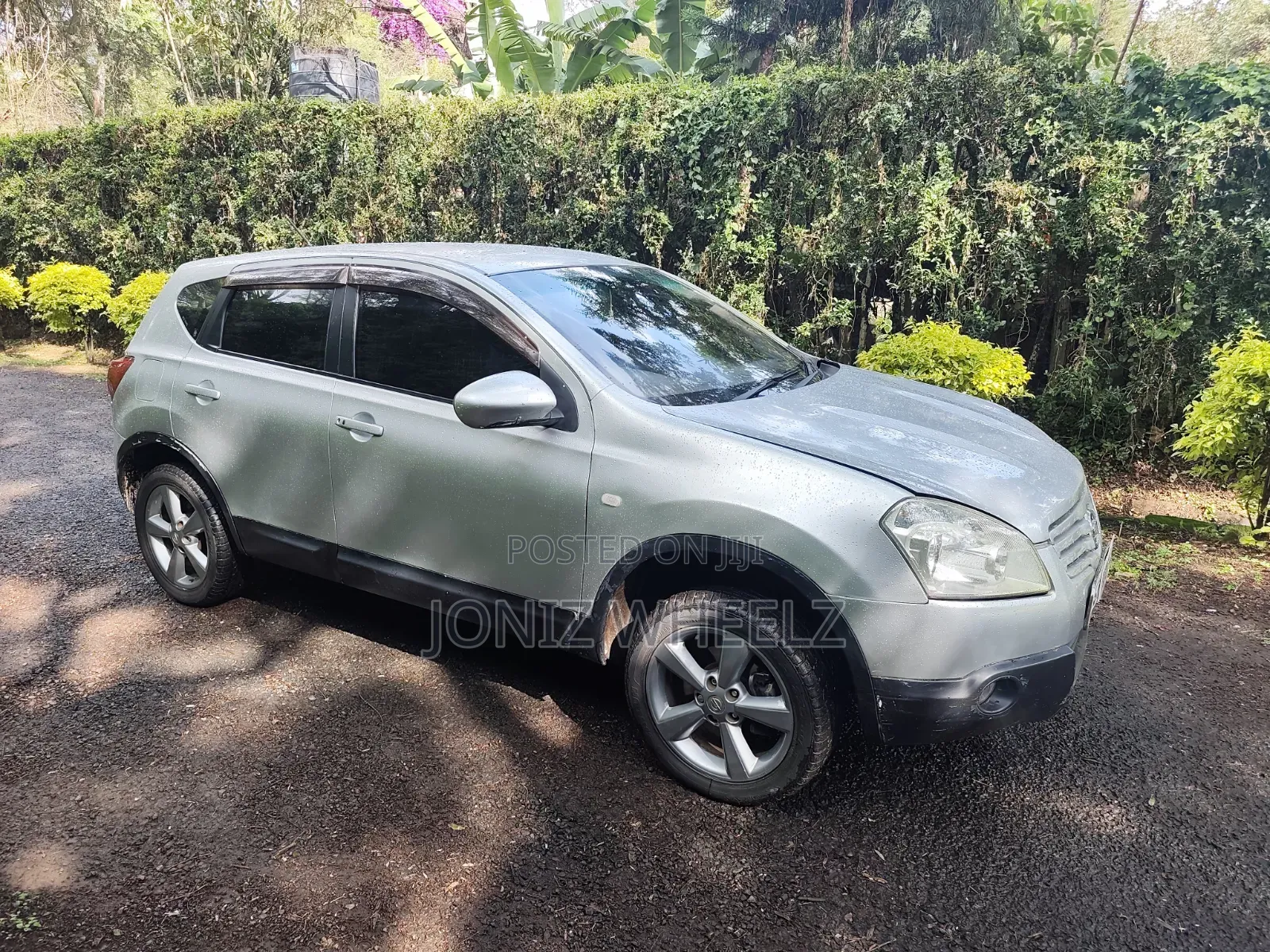 Nissan Dualis 2012 Silver