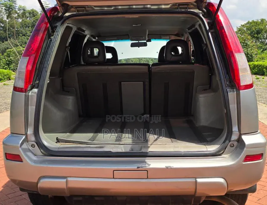 Nissan X-Trail 2004 Silver