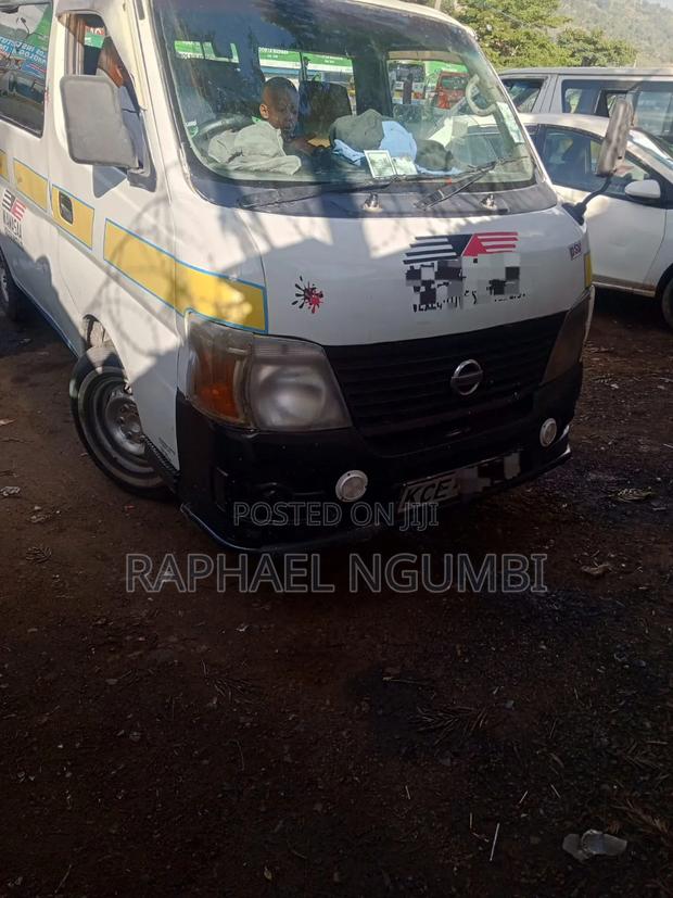 Nissan Caravan (Urvan) 2009 White - thumbnail 13