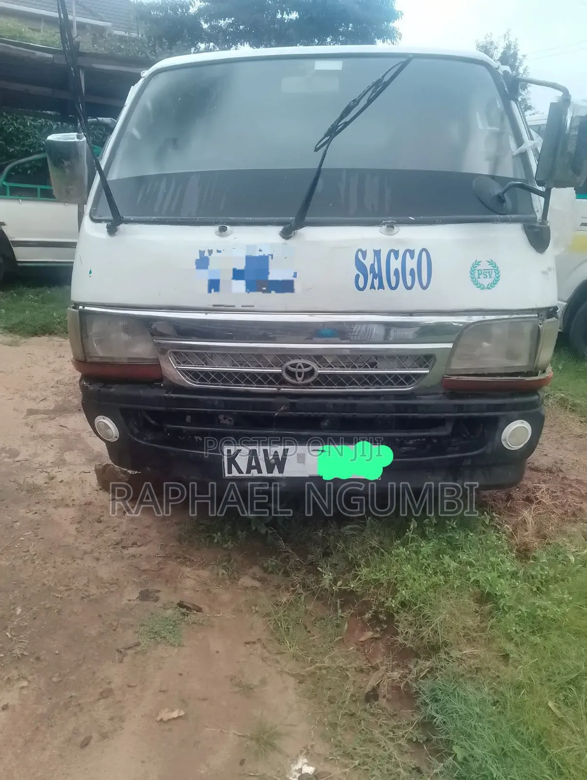 Toyota HiAce 1998 White
