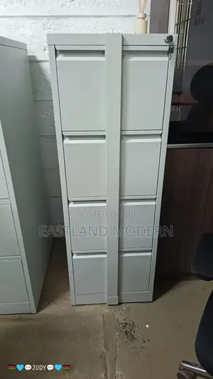 Office Cabinet With a Lockbar