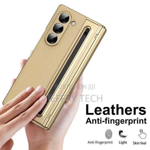 Samsung Galaxy Z Fold 5 Leather Case. Gold - thumbnail 3