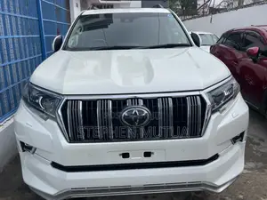 Toyota Land Cruiser Prado 2.8 2018 White