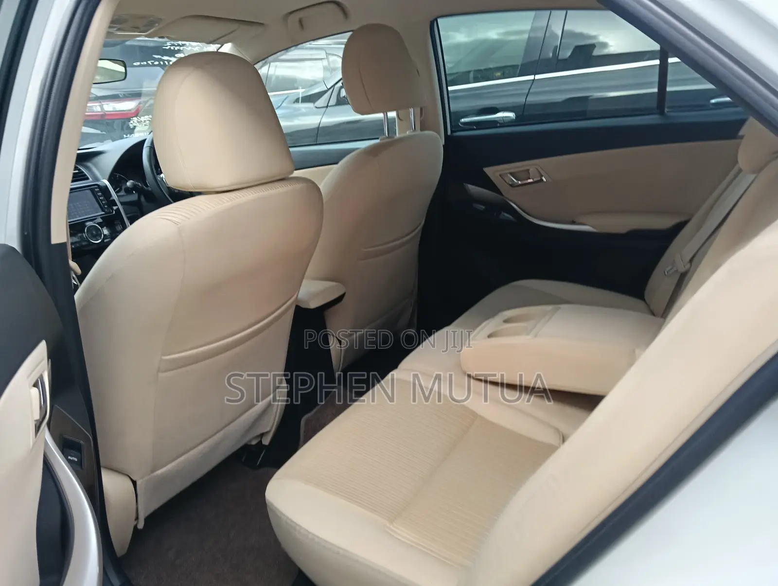 Toyota Premio 1.8 FWD 2019 White
