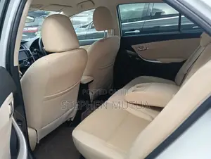 Toyota Premio 1.8 FWD 2019 White