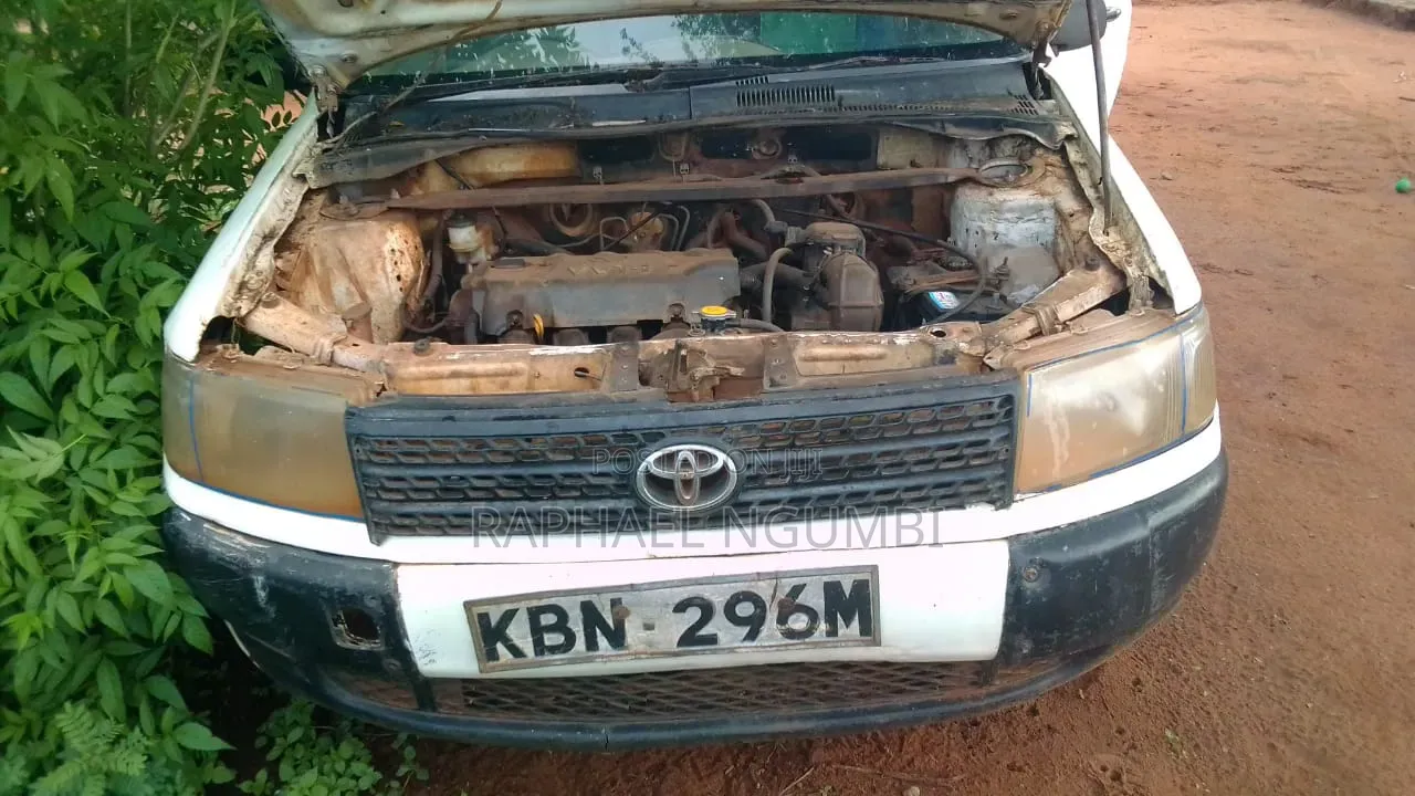 Toyota Probox 2004 White