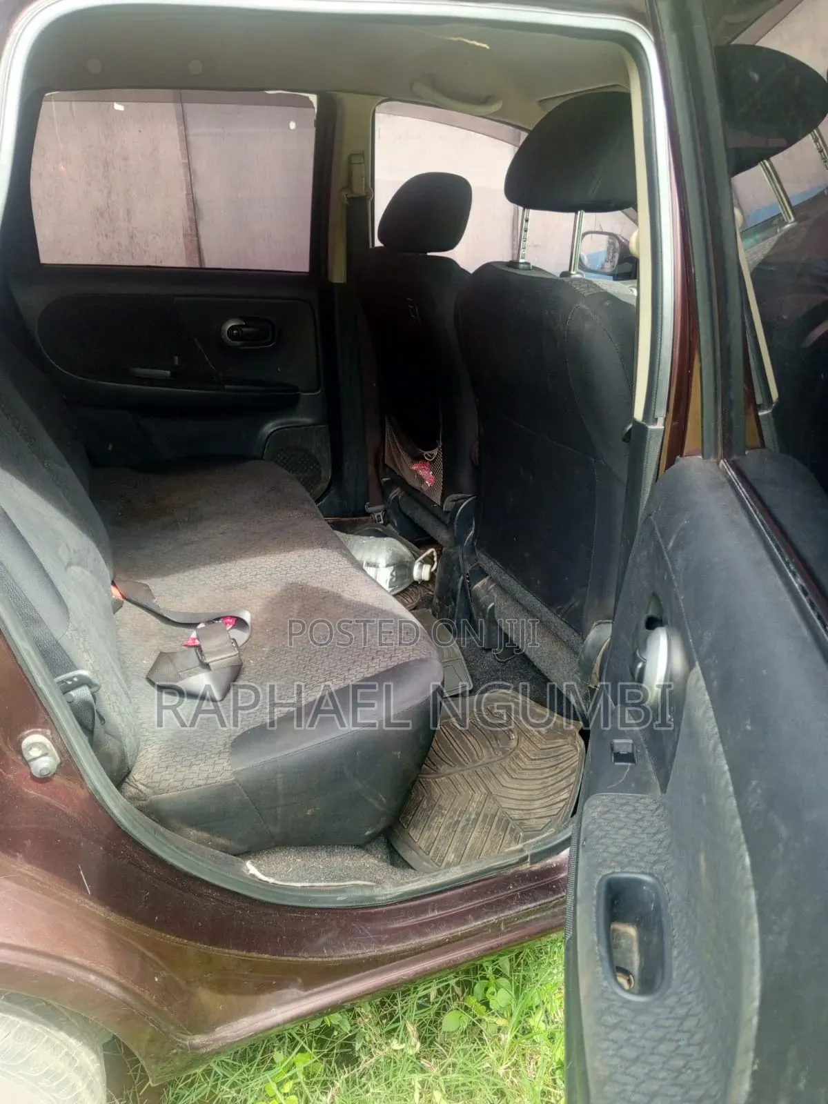 Nissan Note 2012 Maroon