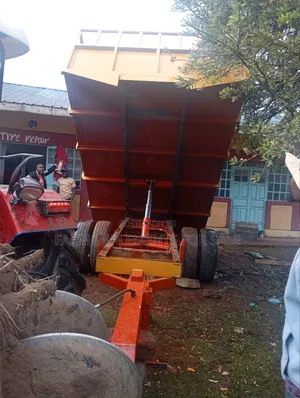 7 Tonnes Tipping Trailer (Paul Farm)