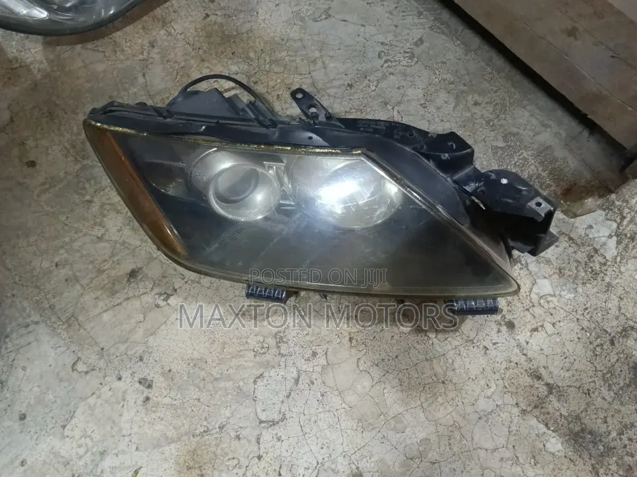 Headlight Mazda Cx7