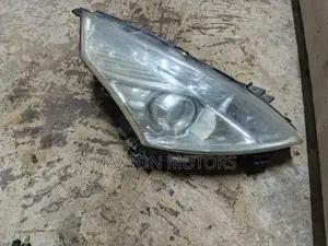 Headlight Nissan Teana J32 Xenon