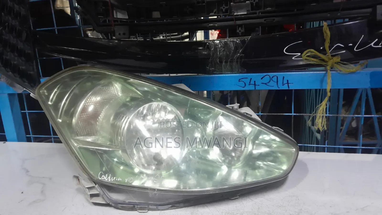 Caldina 2002 Headlight