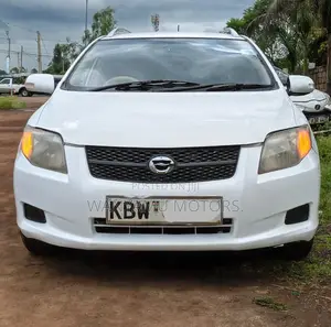 Toyota Corolla Fielder 2005 White