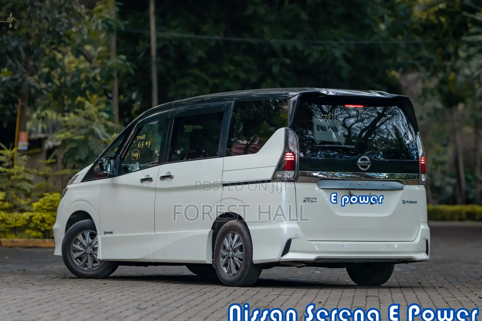 Nissan Serena 2019 White