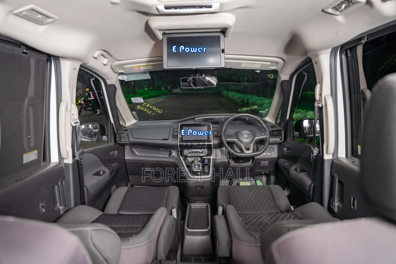 Nissan Serena 2019 White