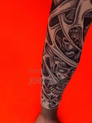 Realistic Tatoo Sleeve