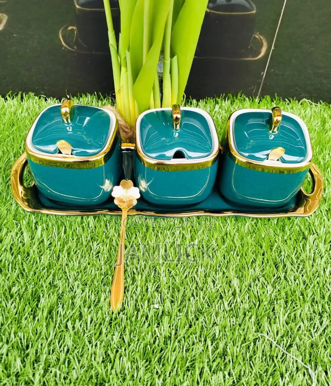 Luxurious Sugar / Spice Dish Set - Sp
