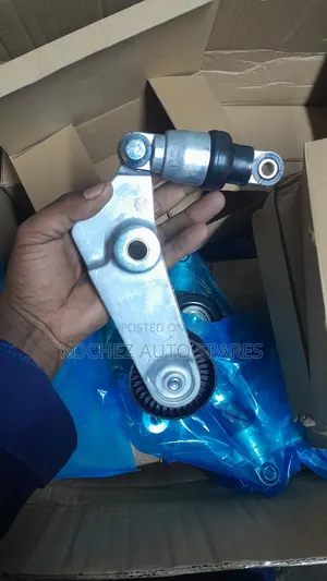 Fanbelt Tensioner for Premio 240 1zz Engine