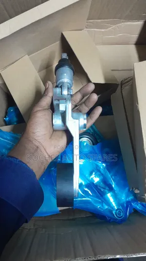 Fanbelt Tensioner for Premio 240 1zz Engine