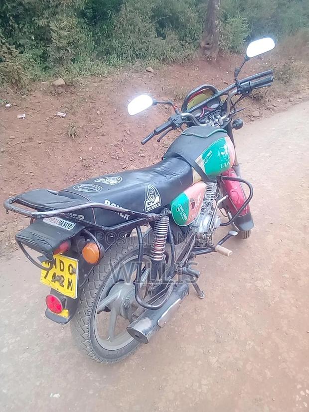 Bajaj Boxer 150 UG 2012 Red