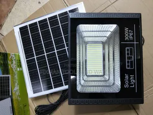 Surveillance Led Solar Flood Light 300 Watts Ip 67 Daylight Sensor