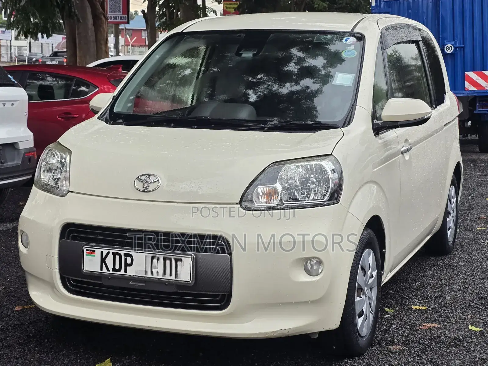 Toyota Porte 2017 Beige