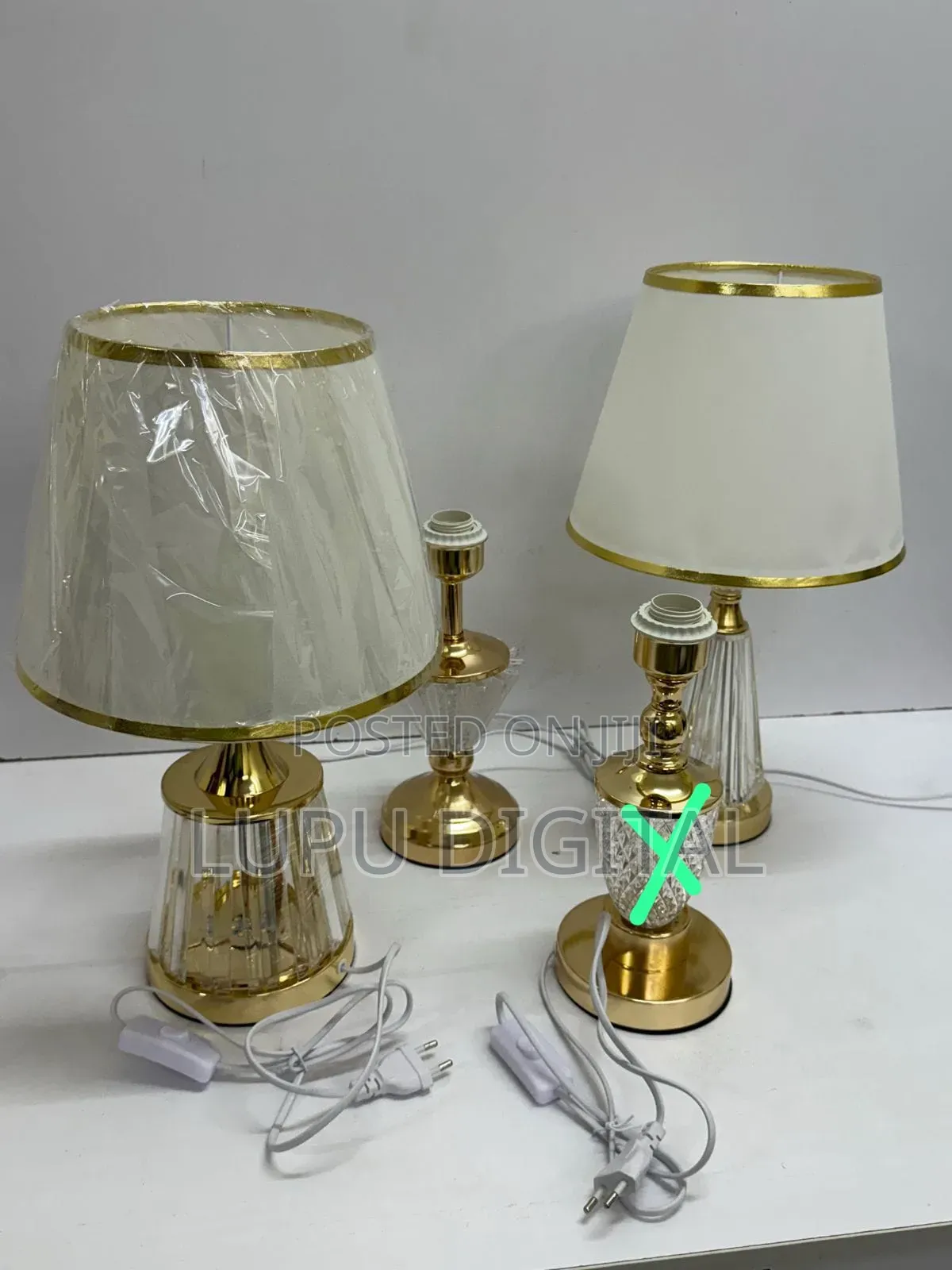 *Crystal Luxury Bedside Lamp Table* Colours: White With Gold Rim