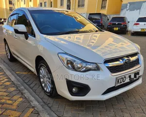 Subaru Impreza 2.0i Premium PZEV 4dr Sedan AWD (2.0L 4cyl 5M) 2014