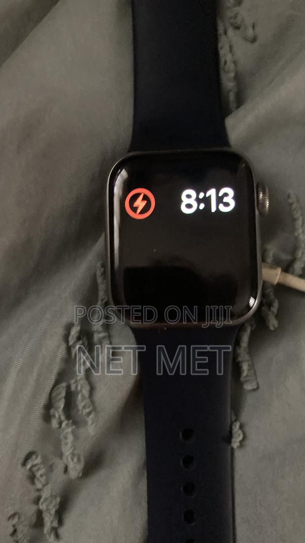 Apple Watch Series 6 40mm - thumbnail 2